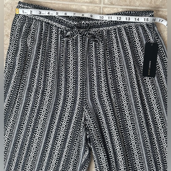 NWT Women's Robert Louis Wide Leg Geometric Aztec 100% Rayon Dress Pants Size 1X - Picture 7 of 8